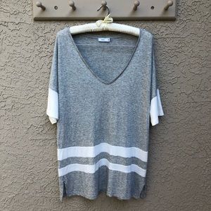 Vince. Jersey V-neck Oversized Tee Size M